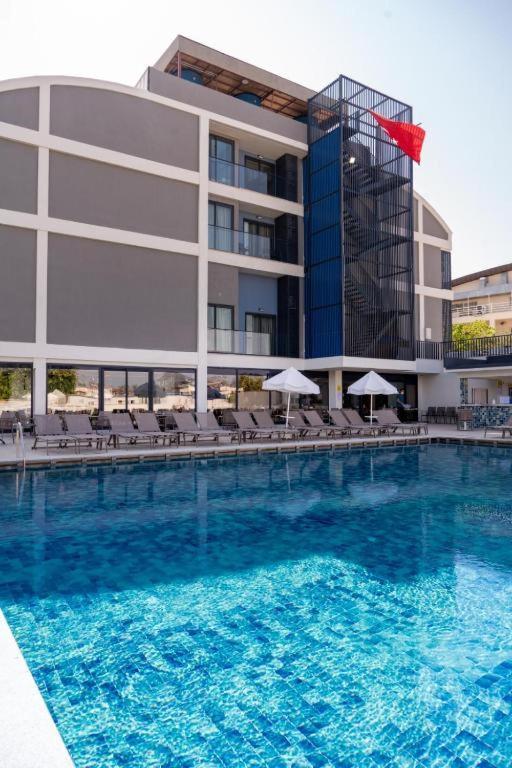 Side Square Hotel Exterior foto